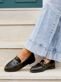 Lichtbruin - Linzi Maison Croc Effect Loafers With Buckle Detail