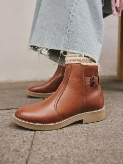 Lichtbruin leer - Forever Comfort® Faux Fur Lined Buckle Trim Ankle Boots