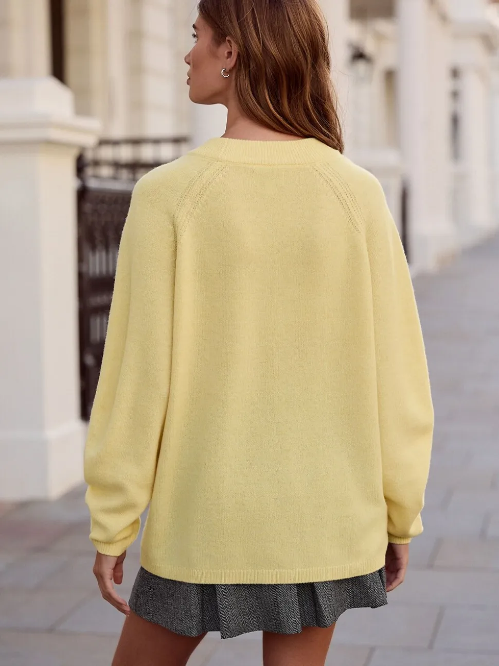 Lichtgeel - N.Premium 100% Merino Wool V-Neck Jumper
