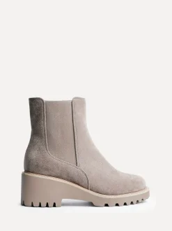 Linzi Attend Chelsea Wedge Boots