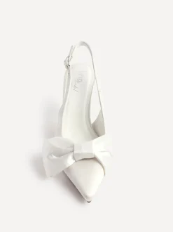 Linzi Bridal Always Courts With Bow Detail