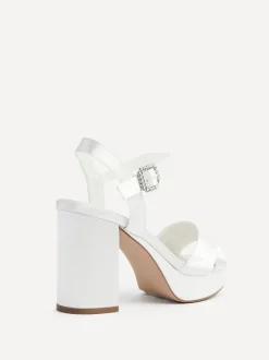 Linzi Bridal Perola sandalen met gekruiste bandjes en plateauzool