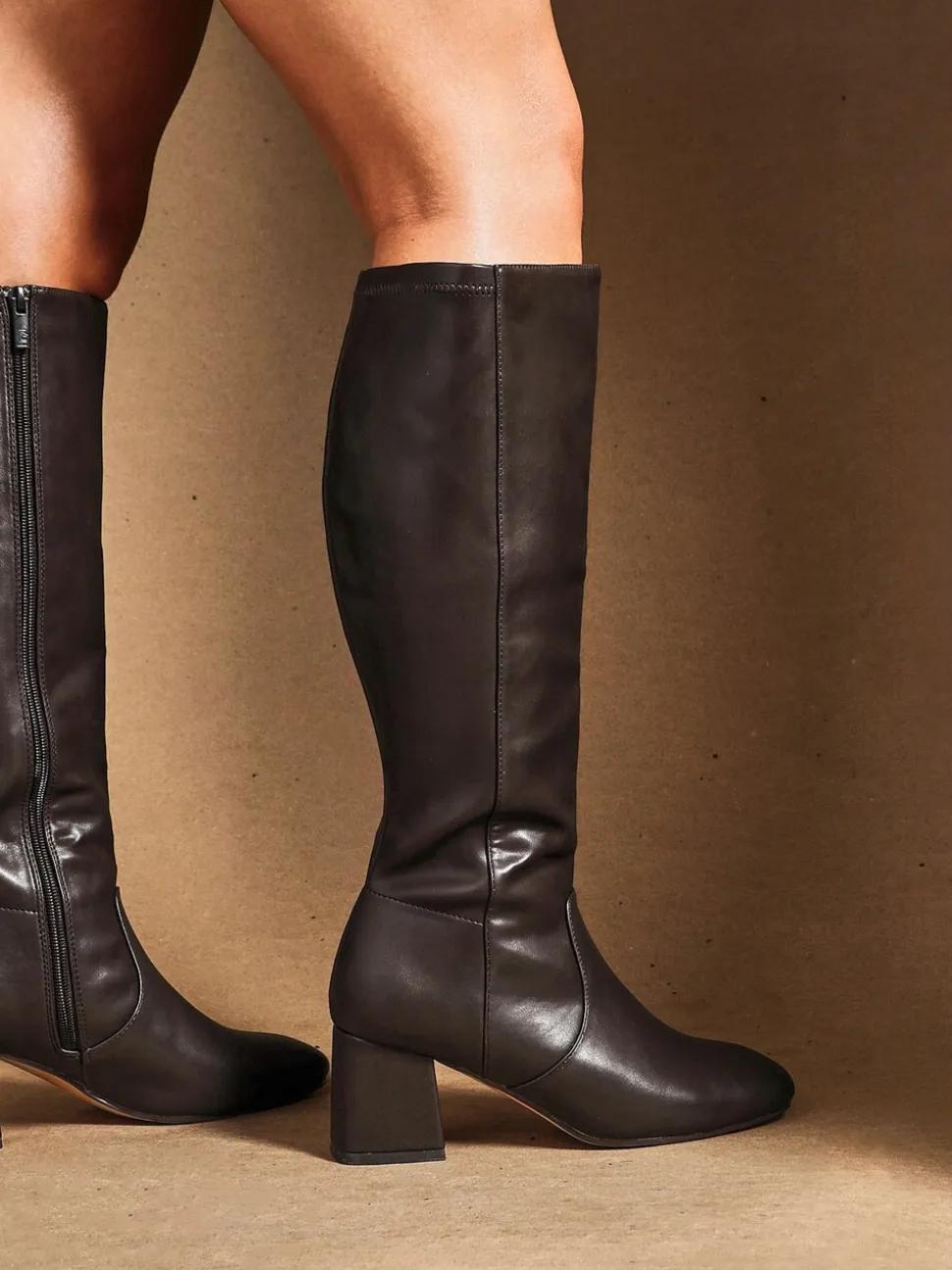Linzi Fable Wide Fit Block Heeled High Leg Boots