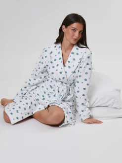 Loungeable Blueberry Print Lightweight Spa Robe