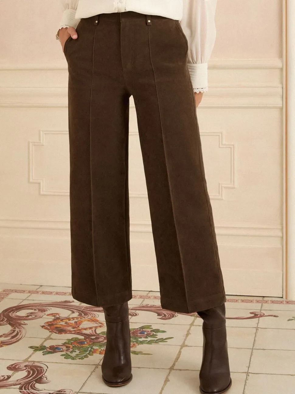 Love & Roses cropped broek van imitatiesuède met brede pintuck