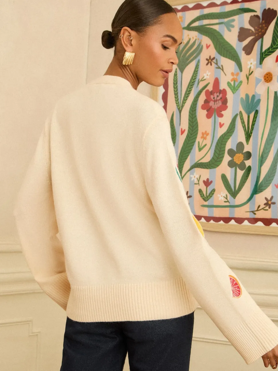Love & Roses Embroidered Knitted Cardigan
