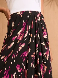 Love & Roses Midi Skirt