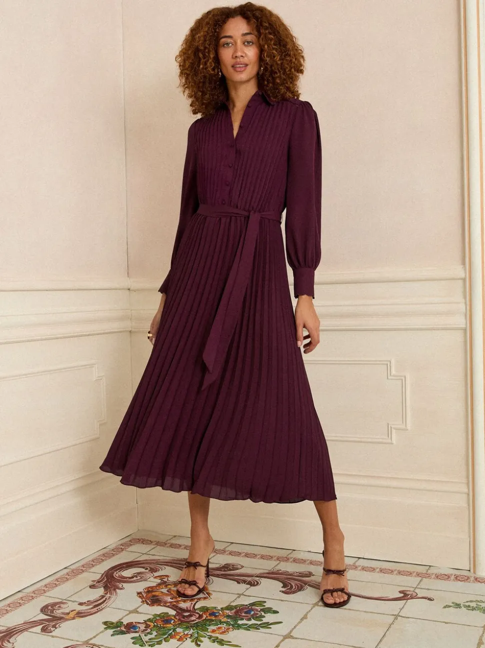 Love & Roses Pleated Detail Midi Dress