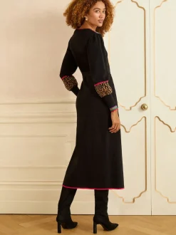 Love & Roses V-Neck Knitted Midi Dress