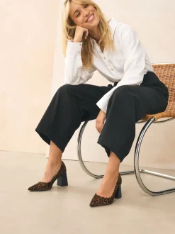 Luipaard - Leather Block Court Heels