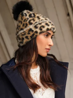 Luipaardprint - Love & Roses Cosy Pom Hat