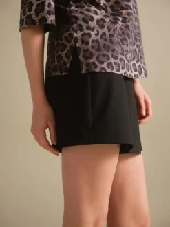 Luipaardprint - Relaxed Boxy T-shirt met ellebooglengte mouwen en ronde hals