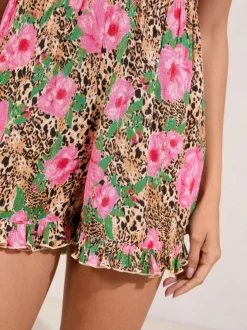 Luipaardprint Bloemen - Lipsy playsuit met print en cover-up