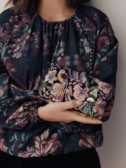 Marineblauw - Embellished Detail Bird Clutch Bag