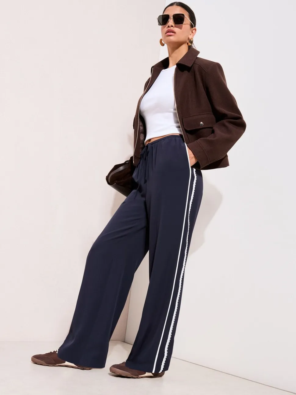 Marineblauw - Friends Like These Crochet Trim Wide Leg Trousers