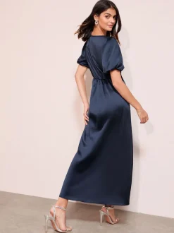 Marineblauw - Friends Like These Lace Trim V-Neck Satin Midi Dress