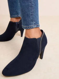 Marineblauw - Friends Like These Mid Heel Mix Material Ankle Boots