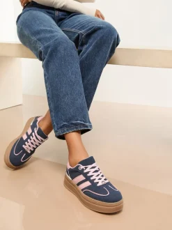 Marineblauw - Lipsy Faux suède sportschoen met dikke zool