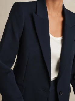 Marineblauw - Reiss Gabi maatsnit-kostuumblazer met enkele knoopsluiting