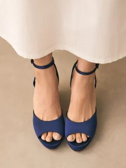 Marineblauw - Satin Plaited Wedge Heels