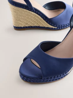 Marineblauw - Satin Plaited Wedge Heels