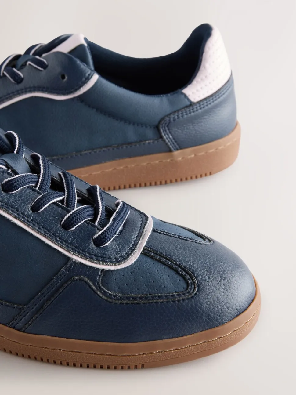 Marineblauw - Sneaker met veters