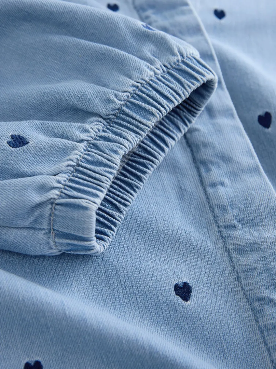 Marineblauw hart - Heart Embroidered V-Neck Puff Sleeve Denim Blouse