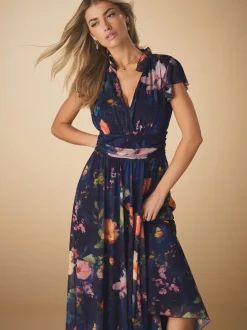 Marineblauw met bloemenprint - Halflange geplooide mesh gelegenheidsmaxi-jurk met print en V-hals