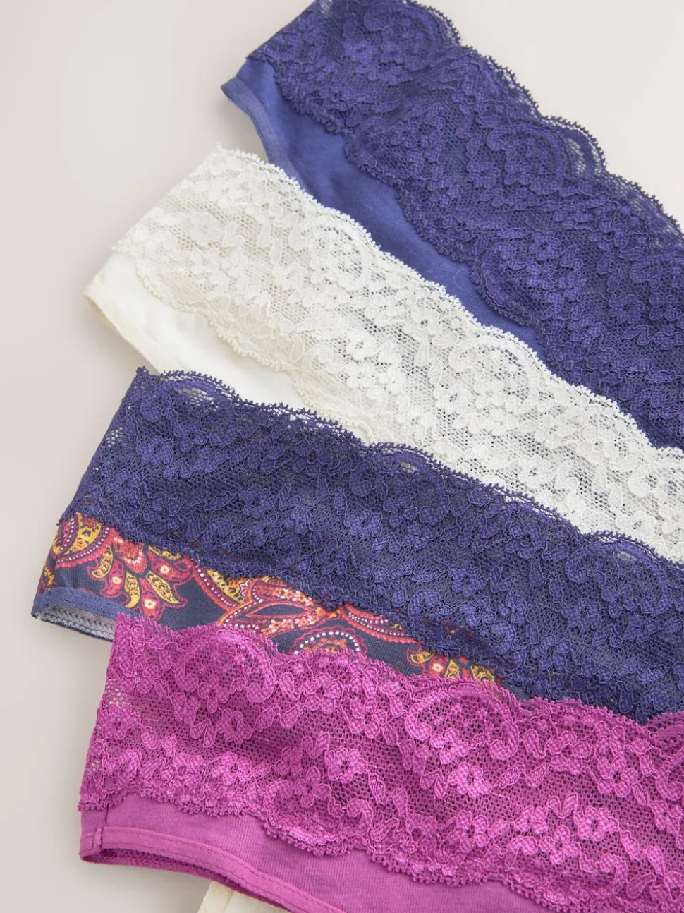Marineblauw met paisleymotief - Katoenen kanten slipjes 4 stuks