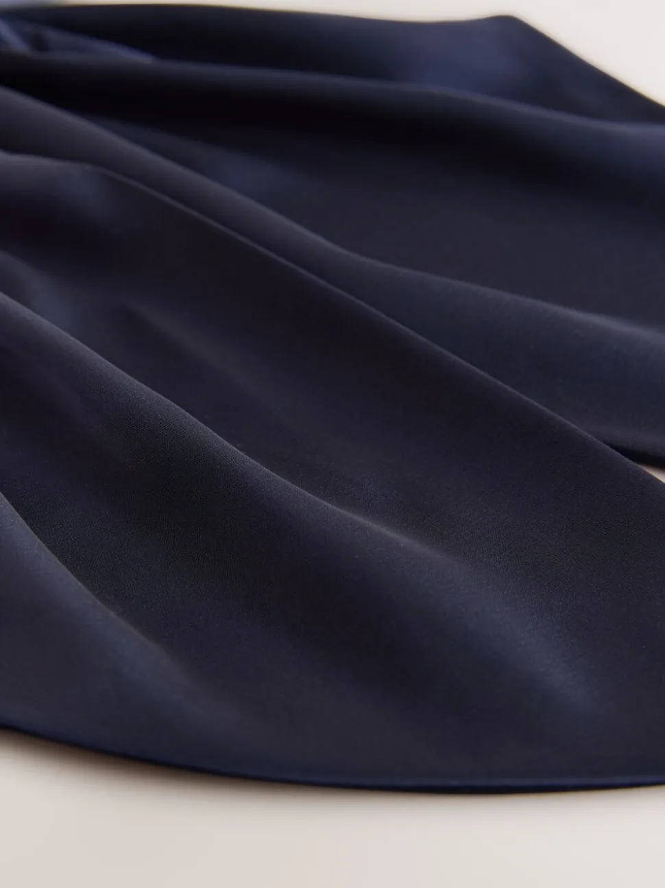 Marineblauw satijn - Haarspeld met strik