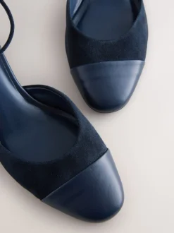 Marineblauw suède - Toe Cap Block Heels