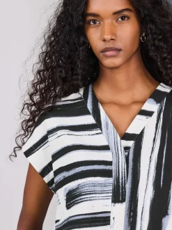 Marineblauw/zwart/wit - V-Neck Short Sleeved Tie Waist Top