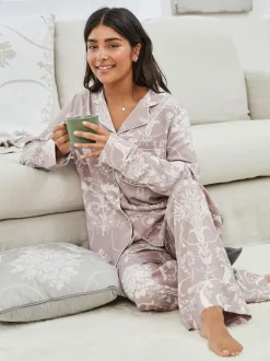 Mauve roze - Laura Ashley Josette pyjama met knopen