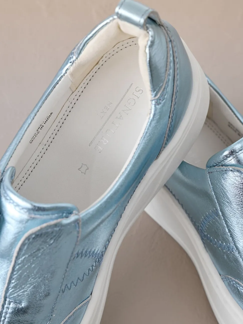 Metallic - Signature leren instapsneakers met dikke zool en plateauzool