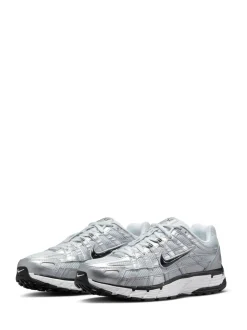 Metallic zilver - Nike P6000 Trainers
