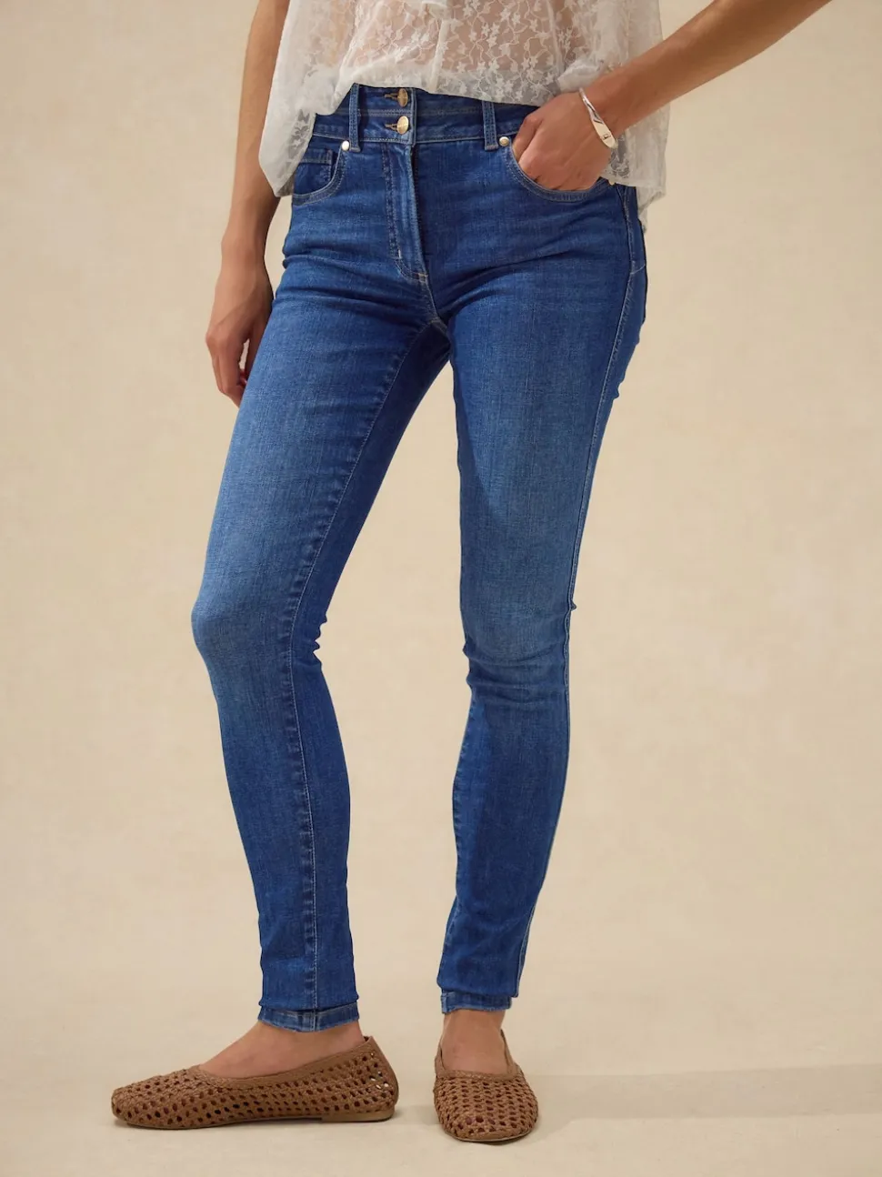 Middenblauwe denim wassing - Skinny jeans met verlengings- en afslankeffect