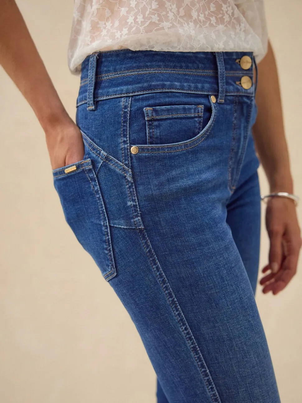 Middenblauwe denim wassing - Skinny jeans met verlengings- en afslankeffect