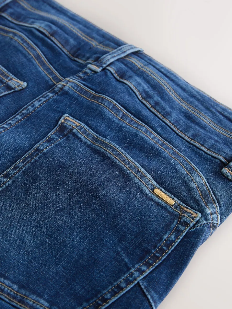 Middenblauwe denim wassing - Skinny jeans met verlengings- en afslankeffect