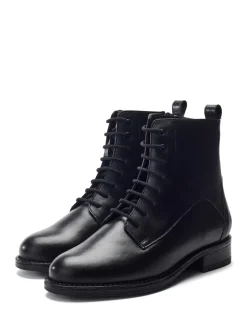 Moda in Pelle MbyModa Otami Lace Up Leather Ankle Boots