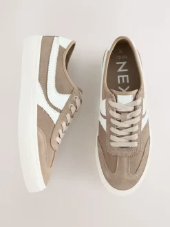 Mokkabruin - Forever Comfort® Suede Side Stripe Skater Lace Up Trainers