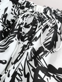 Monochroom - Strandshorts voor de zomer