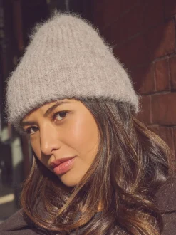 Moutkleurig - Geribbelde beanie-muts met wol