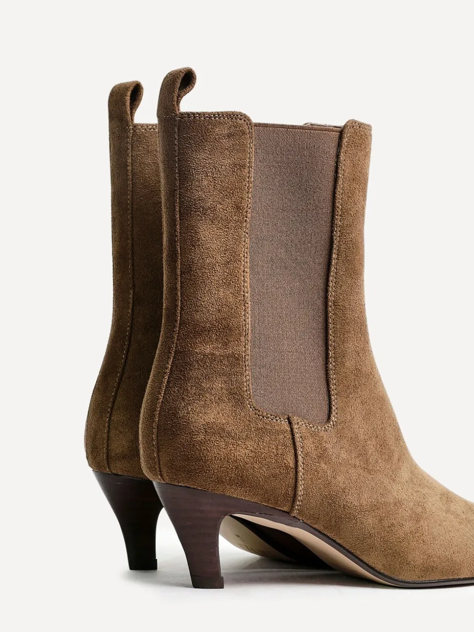 Natuurlijk - Linzi Ritual Kitten Heeled Chelsea Boots