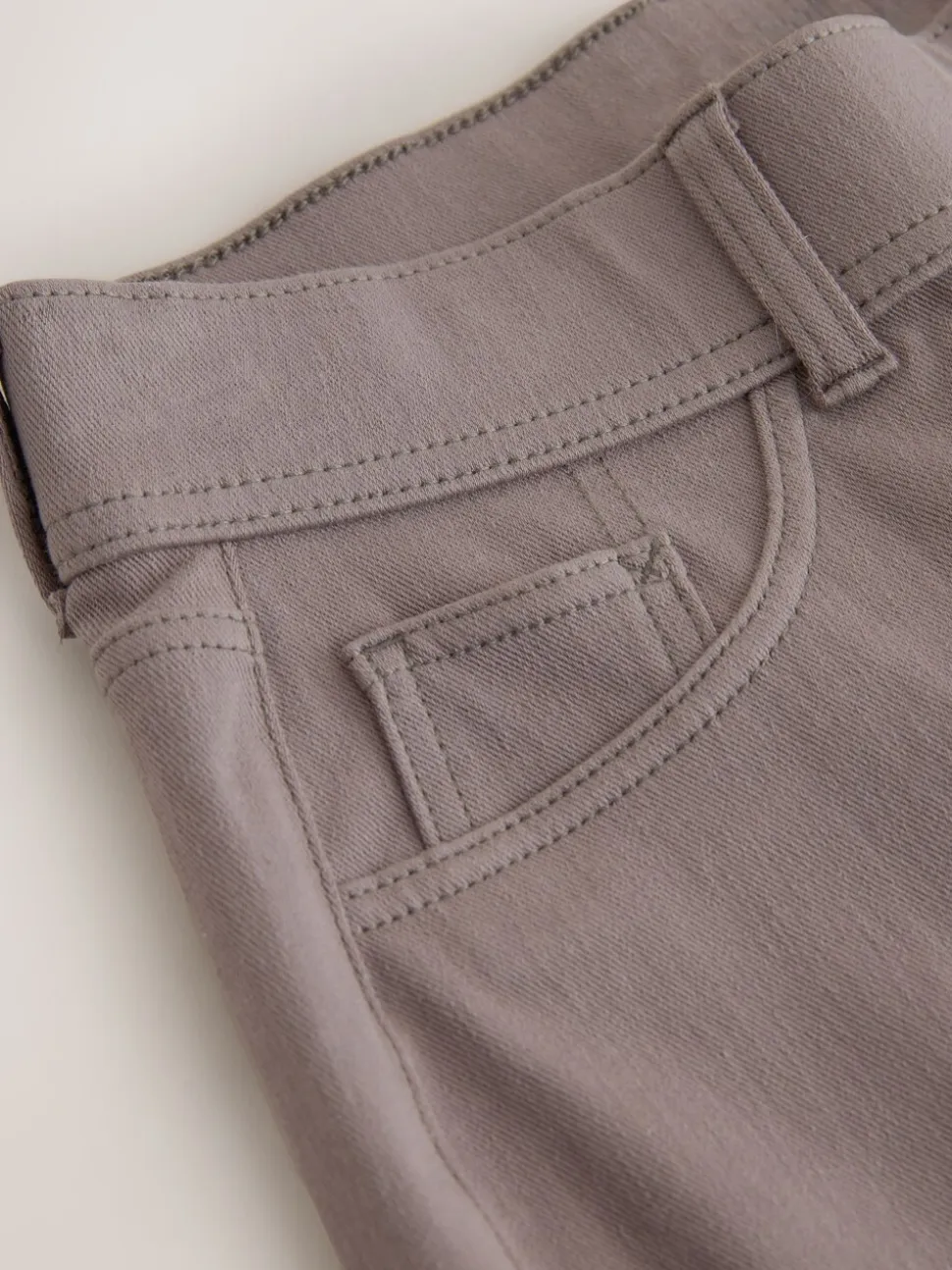 Nertsgrijs/bruin - Jersey denim broek met wijde pijpen