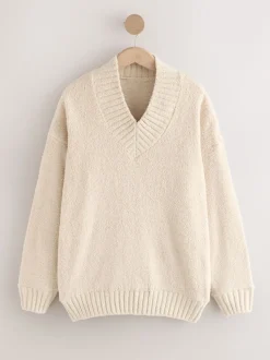 Neutraal - Cosy V-Neck Long Sleeve Teddy Bear Jumper