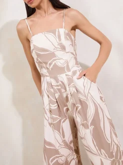 Neutraal - Lipsy Palm Printed Jumpsuit