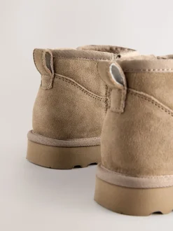 Neutraal taupe suède - Waterafstotende enkellaarzen van imitatiebont