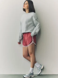 Oudroze - Sportshort met contrasterende Streep