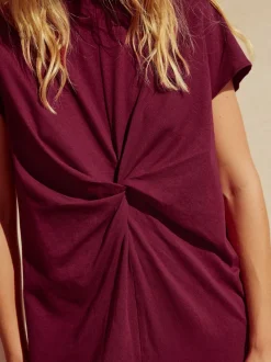 Paarsblauw - Zomerse T-shirtjurk met draai en korte mouwen
