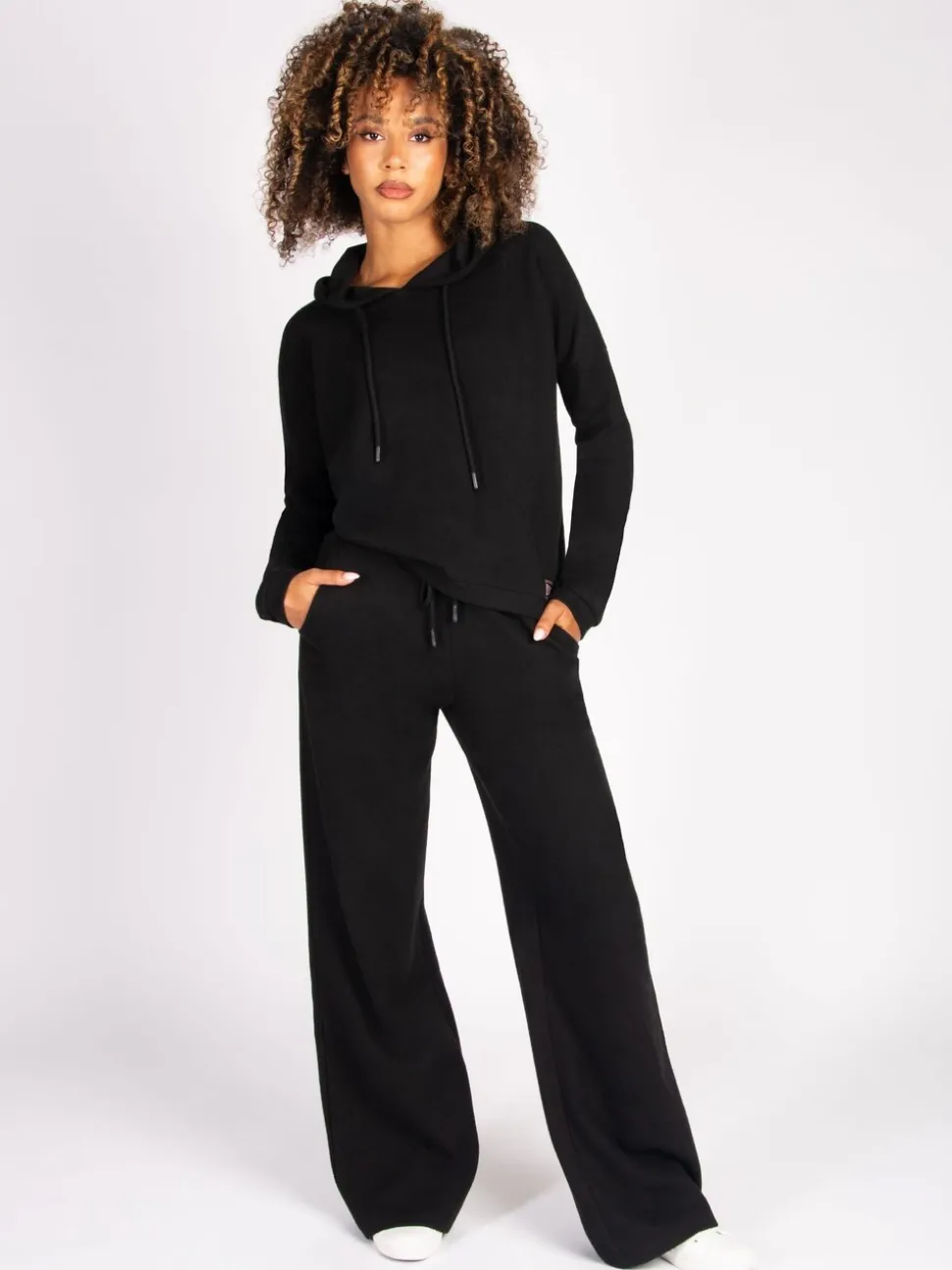 Pineapple Womens Super Cosy Wide Leg Joggers
